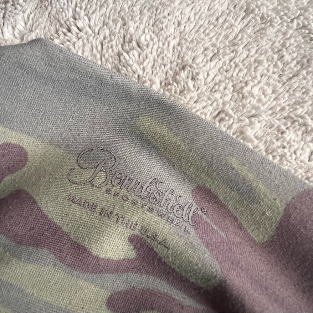 Bombshell Sportswear Camouflage and Black Leggings - Picture 2 of 14